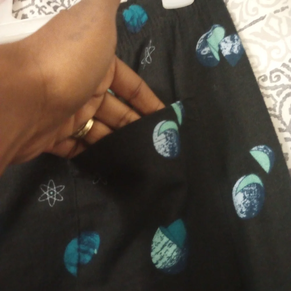 NWT Sonoma Cosmic Flannel Jogger Pajamas Side Pockets Open Fly Men Size Medium